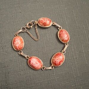 Vintage Faux agate 7.5” link bracelet with safety chain